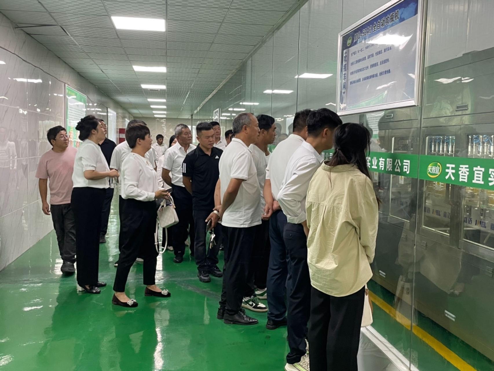 守护舌尖安全，助力餐饮规范——两河街道人大工委食品安全工作专题调研纪实